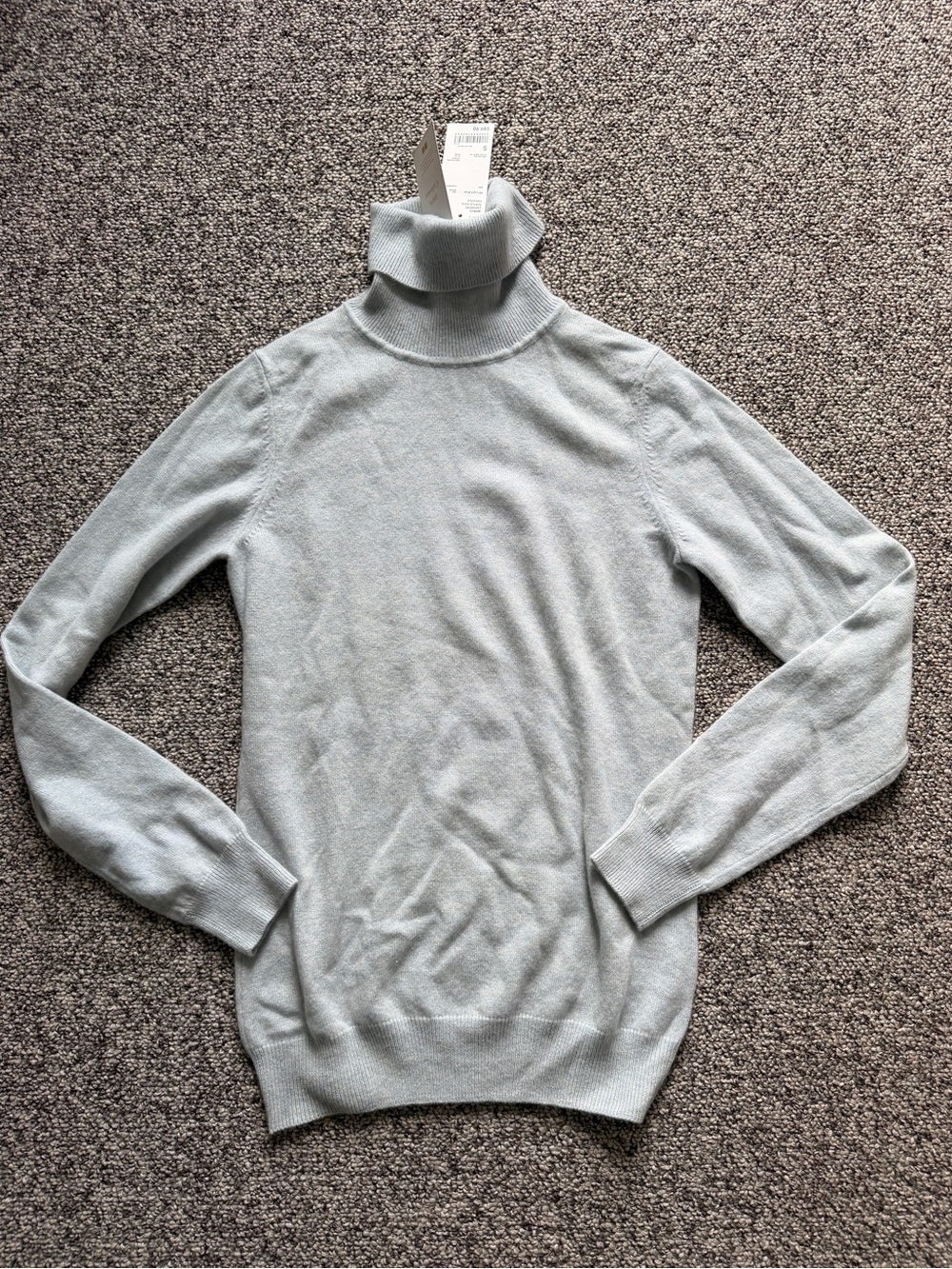 NWT Uniqlo Cashmere Pale Blue Turtleneck Sweater Top S